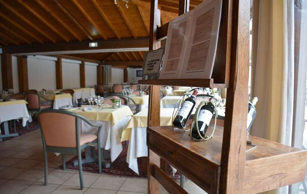 Logis Le Clos Deauville Saint Gatien Restaurant photo